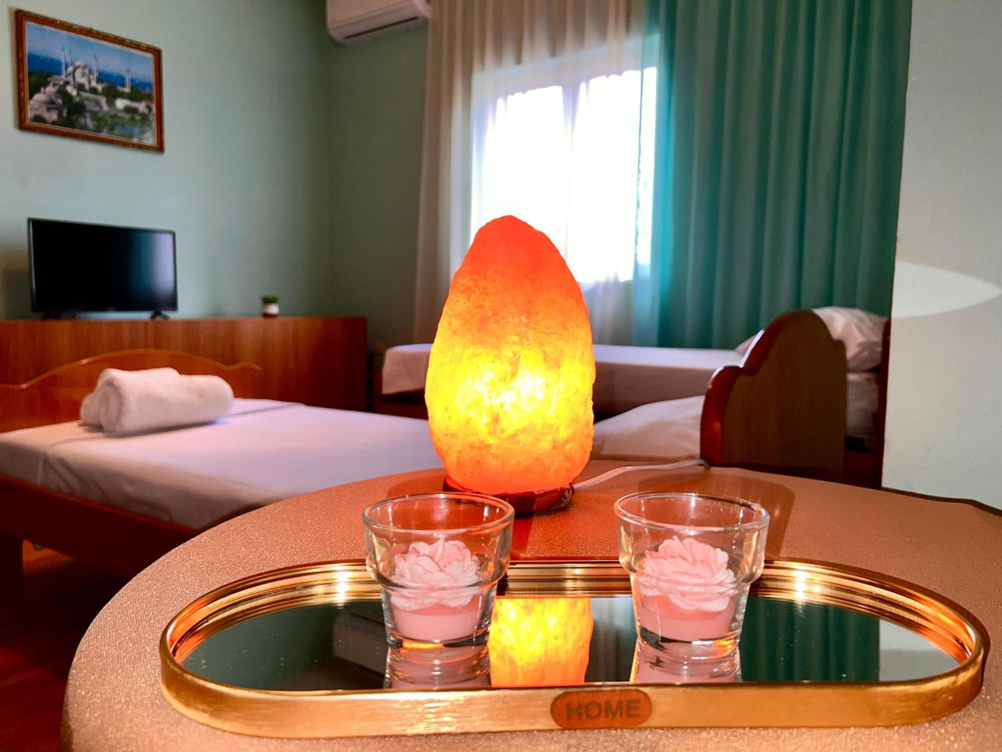 Berat Private Room In Haxhialiu Villa ภายนอก รูปภาพ